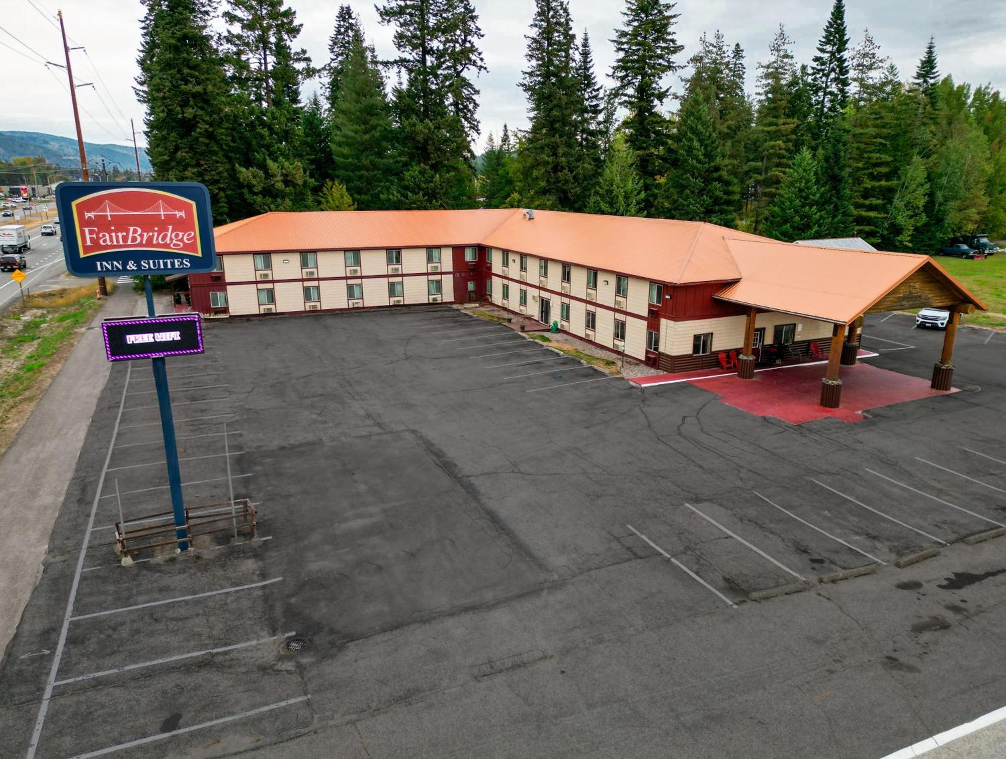 Fairbridge Inn And Suites Sandpoint Ponderay Exterior photo